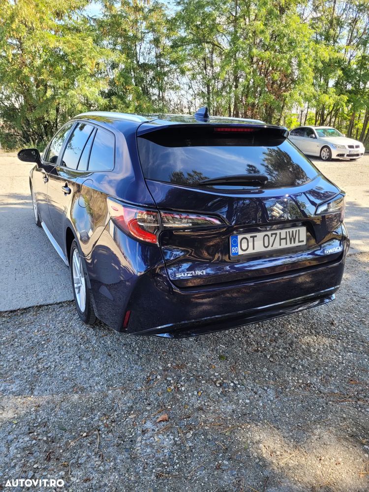 Suzuki Swace 1.8 E-CVT HEV Passion - 4