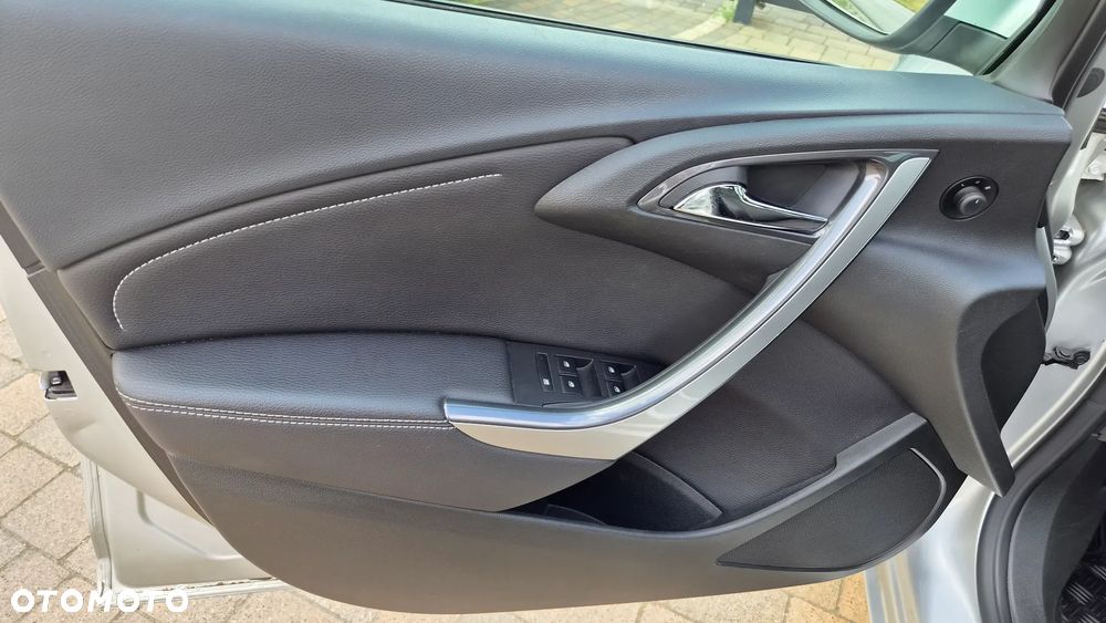 Opel Astra 1.4 T Cosmo - 16