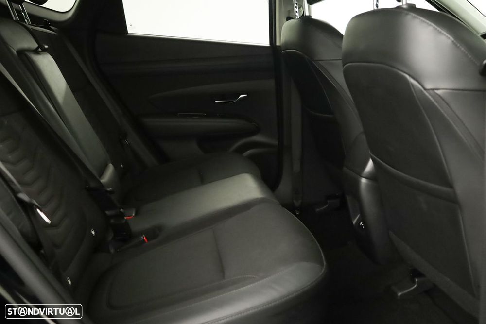 Hyundai Tucson 1.6 T-GDI PHEV e-Vanguard - 24