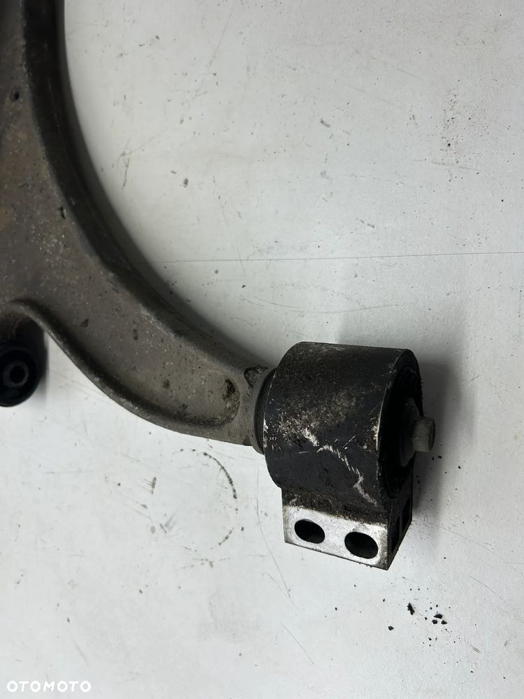 SAAB 95 5-5 NG Opel Insignia A  wahacz przedni prawy przód - 2