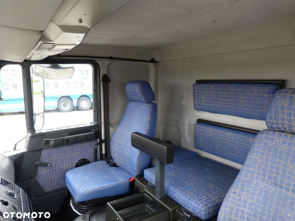 MAN LE 15.280 POMOC DROGOWA / AUTOLAWETA / SPECJALNY / DMC 15.000 KG / ŁADOWNOŚĆ 9.000 KG / PODUSZKI / DŁ.7.70 M - 33