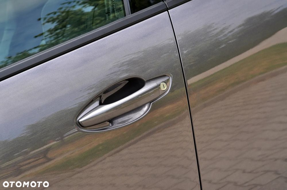 Peugeot 3008 1.2 PureTech Allure S&S EAT8 - 14