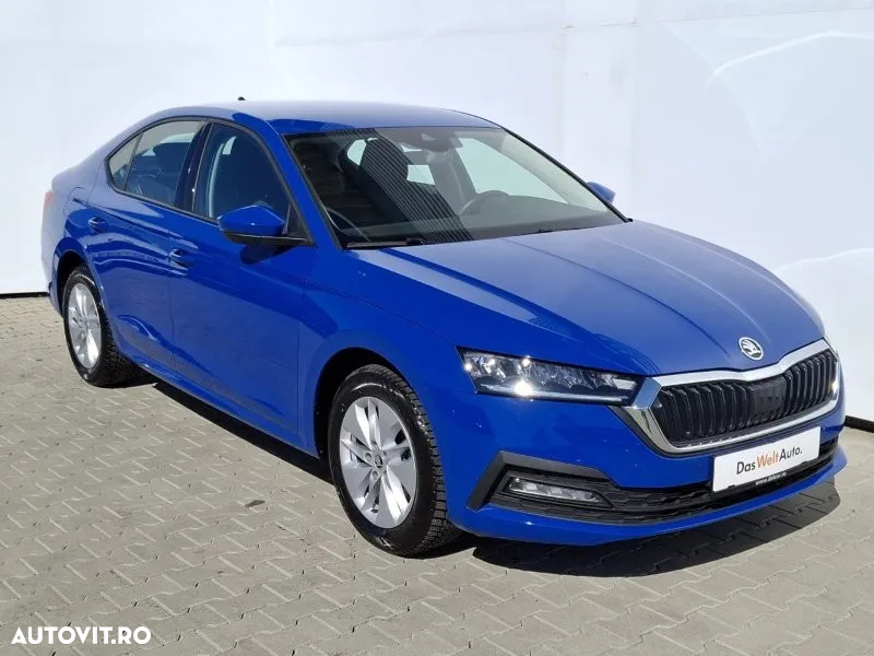 Skoda Octavia 2.0 TDI DSG Ambition - 2