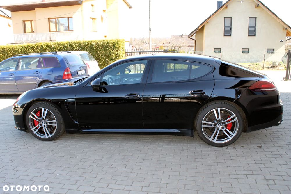 Porsche Panamera GTS - 6