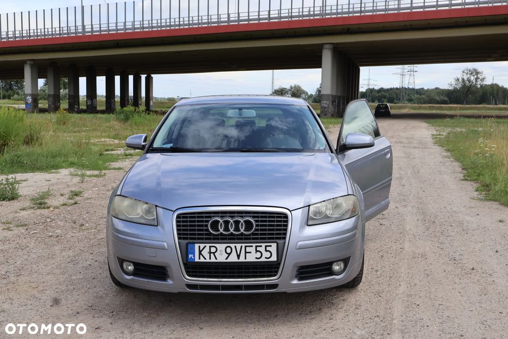 Audi A3 3-drzwiowe 1.6 Ambition - 1