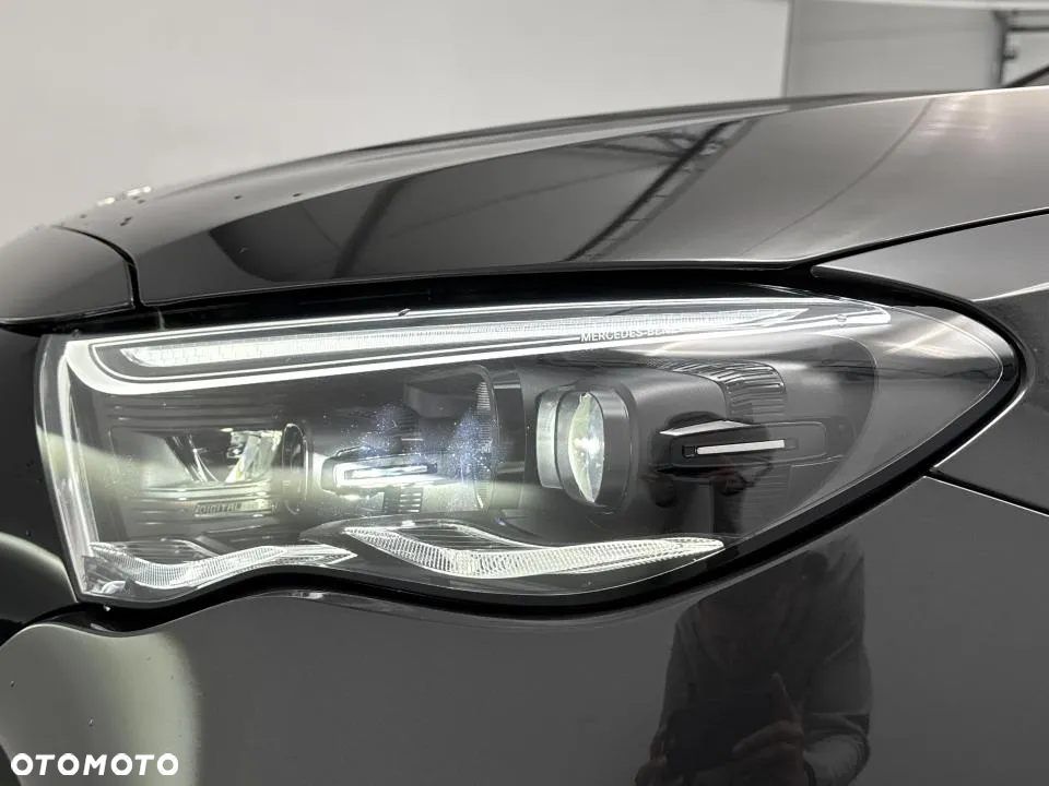 Mercedes-Benz Klasa E 300 de PHEV 4-Matic AMG 9G-Tronic - 24