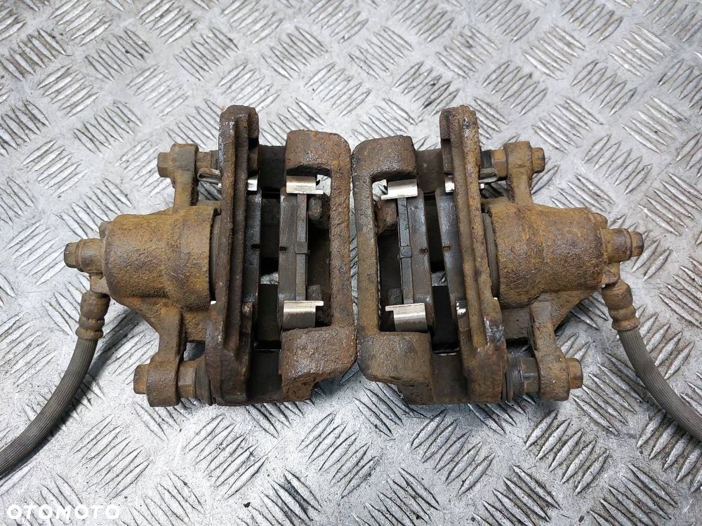 TARCZE HAMULCOWE TYŁ + ZACISKI HYUNDAI I30 I 1.6 CRDI - 9