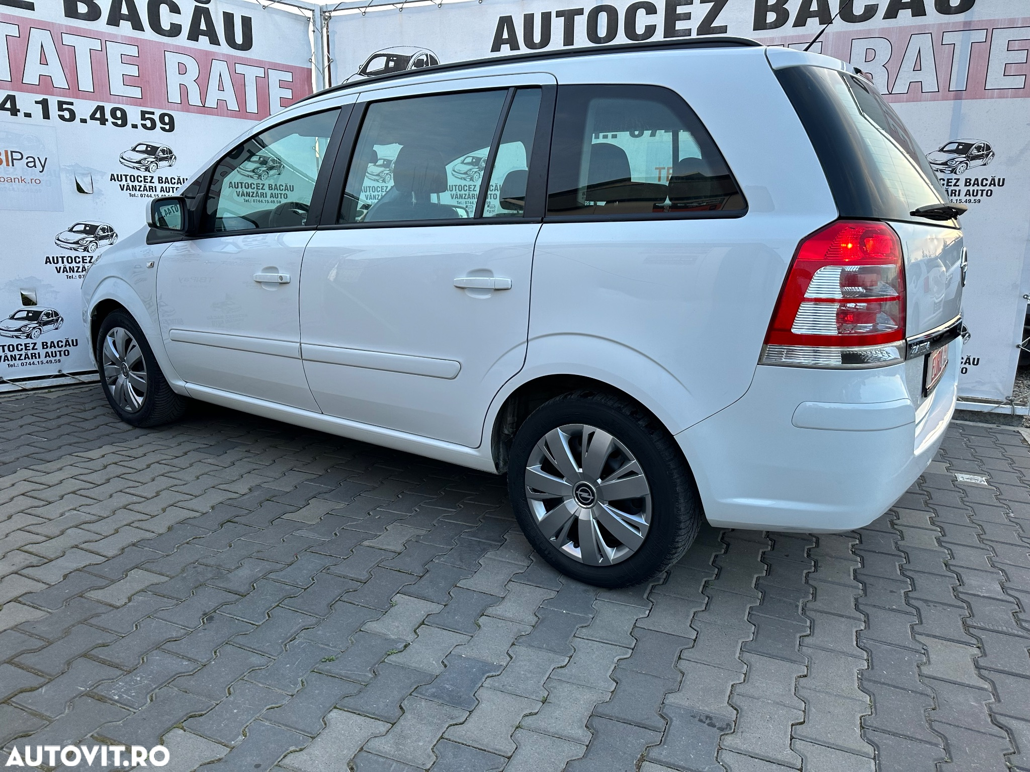 Opel Zafira 1.7 CDTI ecoFLEX Family - 4