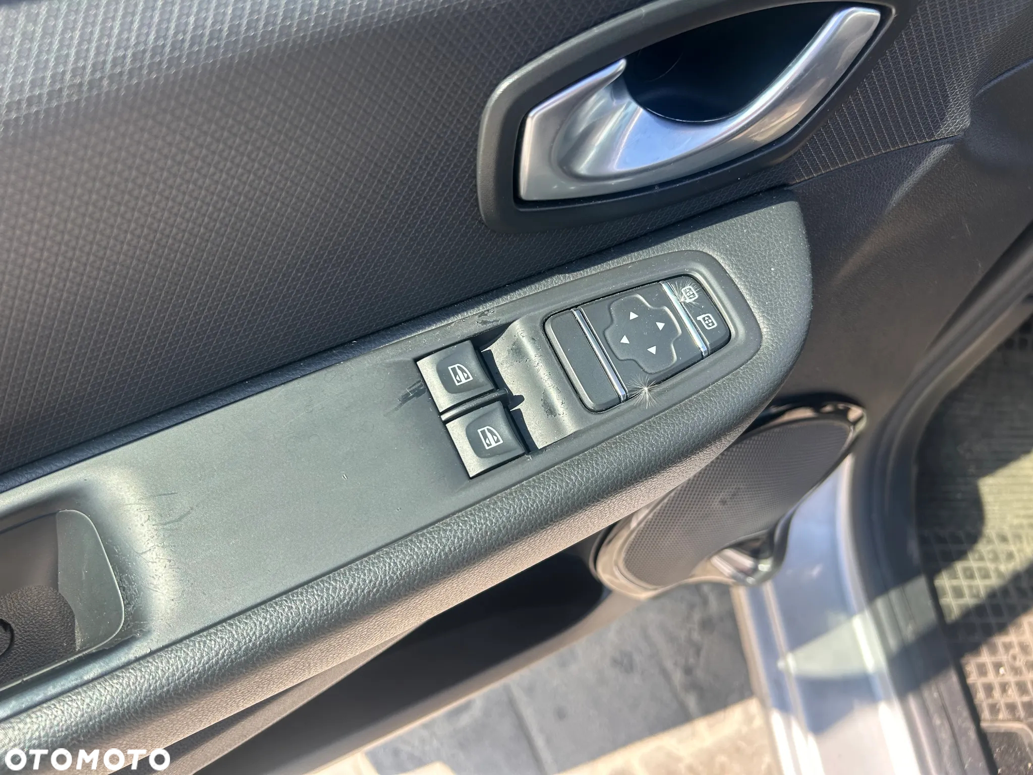 Renault Clio 0.9 Energy TCe Limited Plus - 8