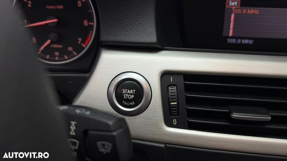 BMW Seria 3 318i Edition Sport - 22