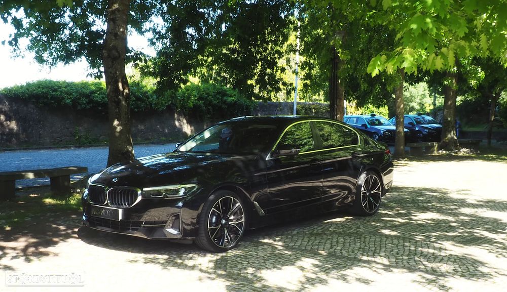 BMW 530 e Line Luxury - 14