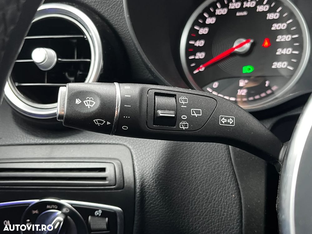 Mercedes-Benz GLC 200 4MATIC - 17