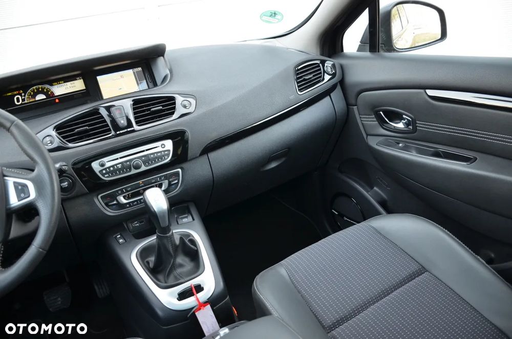 Renault Scenic 2.0 16V 140 CVT Bose Edition - 28