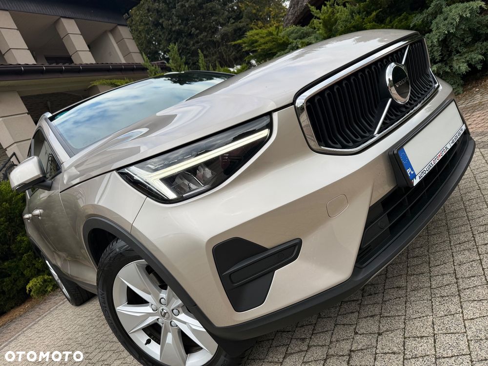 Volvo XC 40 B3 B DKG Plus Bright - 8