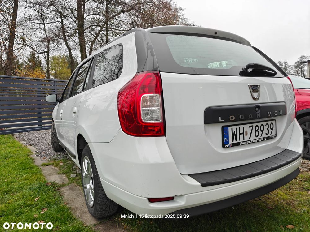 Dacia Logan 0.9 TCe Laureate S&S - 11