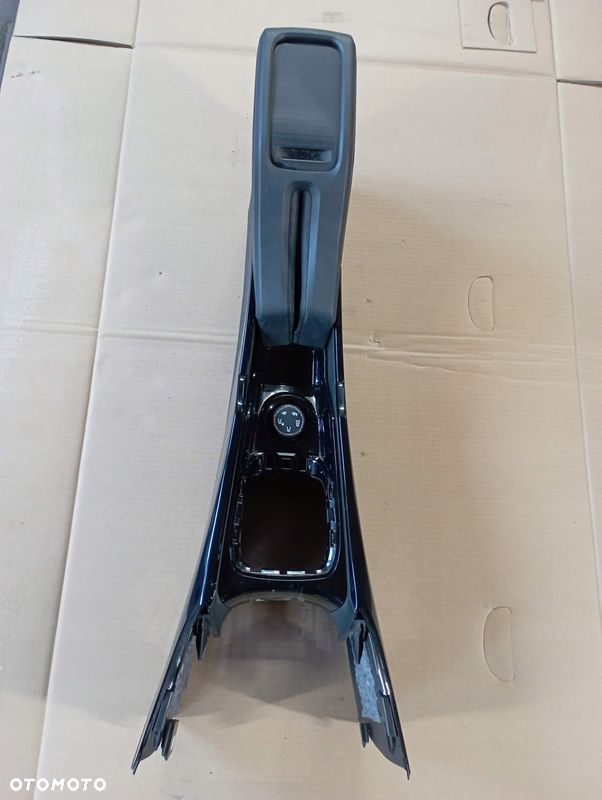 PEUGEOT 2008 TUNEL ŚRODKOWY - 1