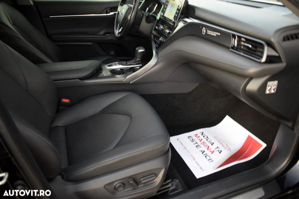 Toyota Camry Business Edition - 14
