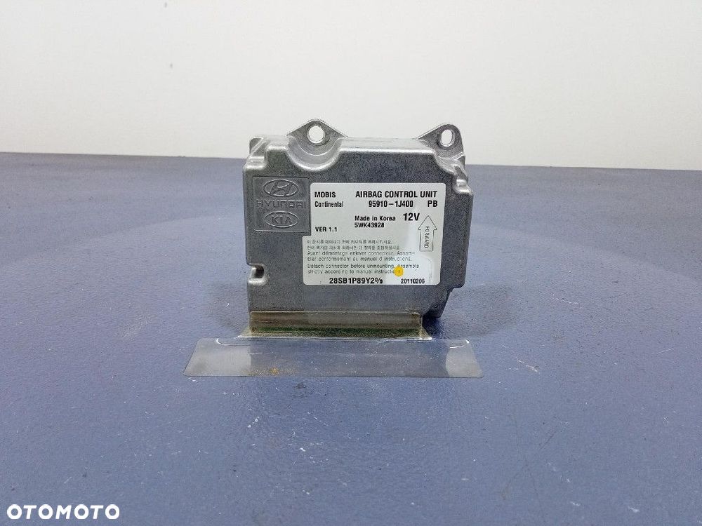 HYUNDAI I20 I PBT DESKA ROZDZIELCZA 84711-1J400 - 9