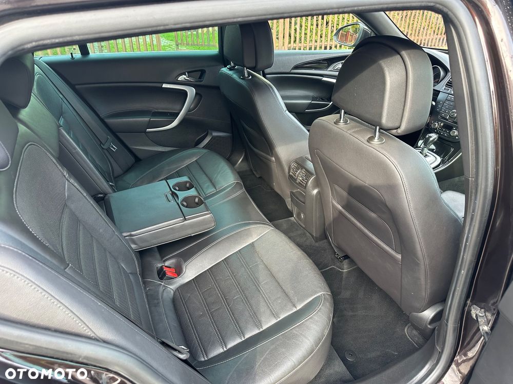 Opel Insignia 2.8 V6 Turbo 4x4 Automatik Cosmo - 12