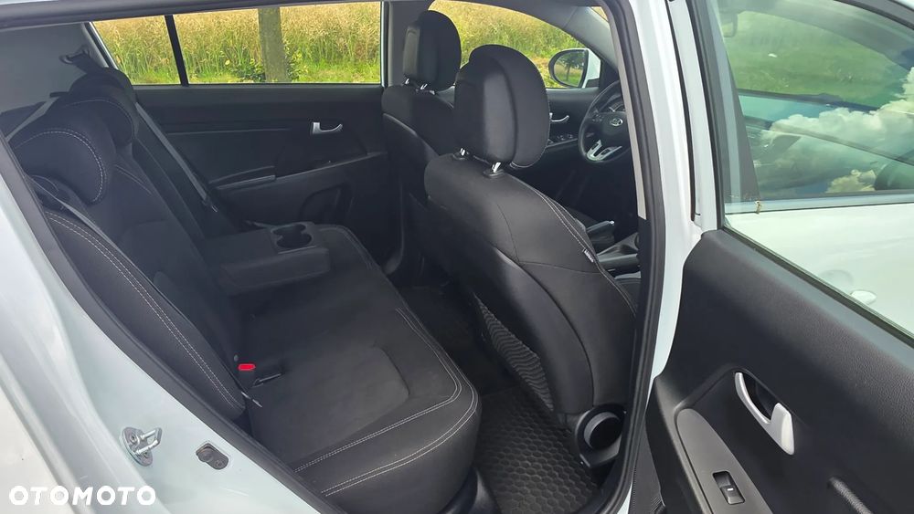 Kia Sportage 1.6 GDI L 2WD - 10