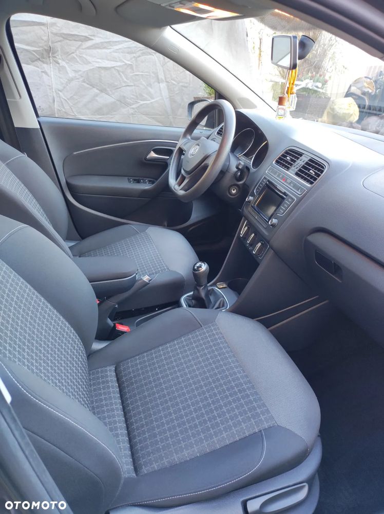 Volkswagen Polo 1.4 TDI BlueMotion - 7