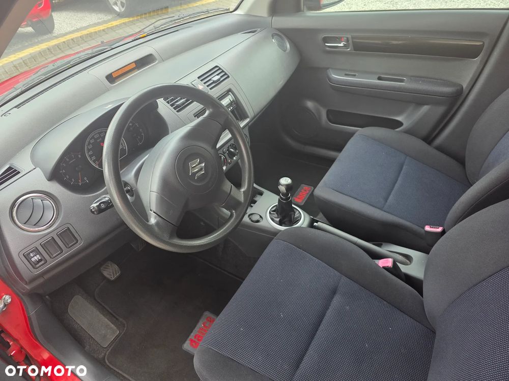 Suzuki Swift 1.3 Club dance - 17