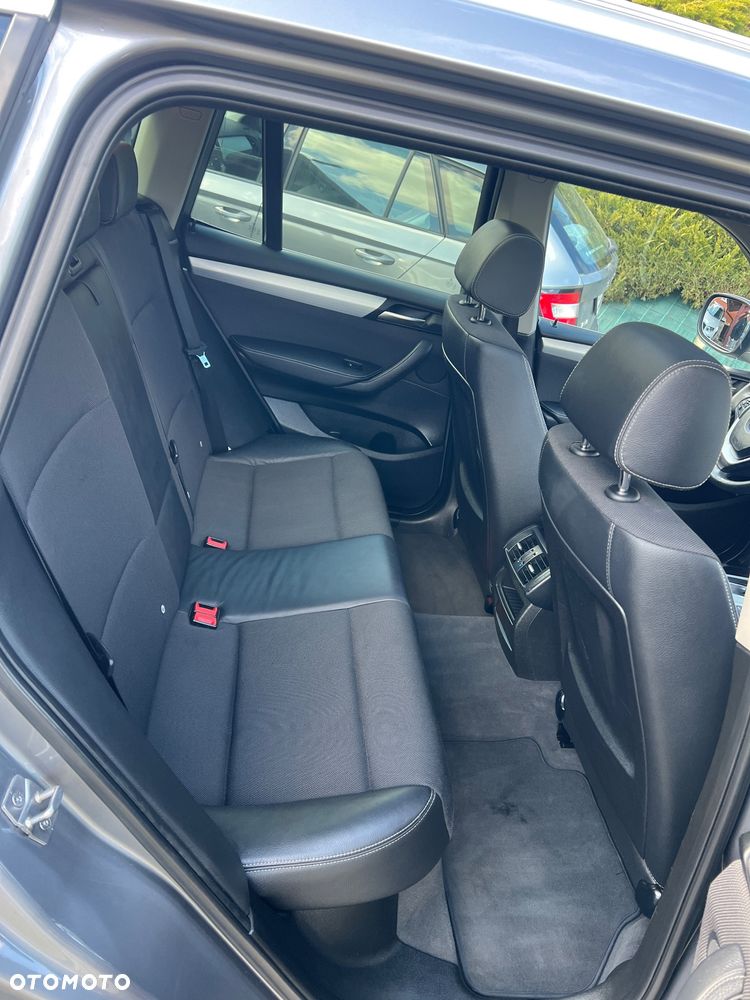 BMW X3 xDrive20d - 26