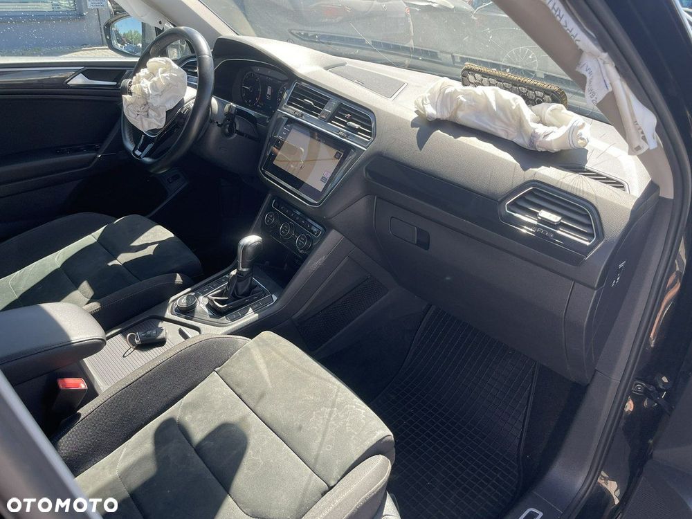 Volkswagen Tiguan Allspace 2.0 TDI SCR 4Motion DSG Highline - 9