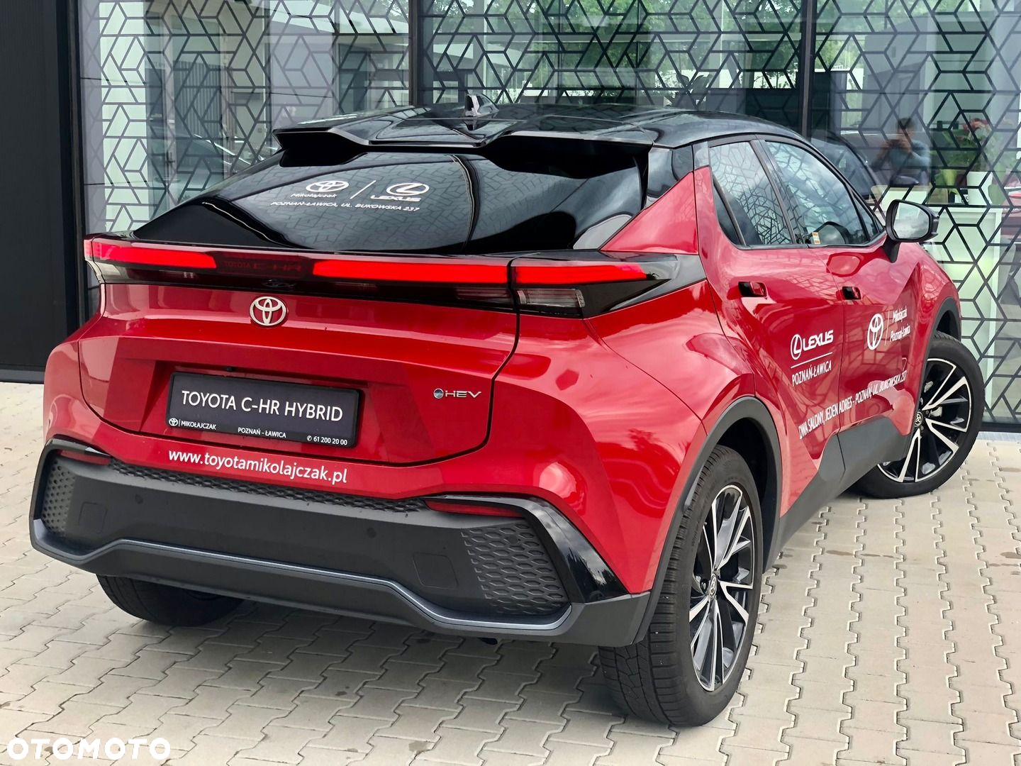 Toyota C-HR - 12