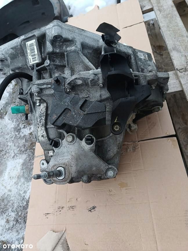 dacia sandero stepway iii 21r- 1.0 tce skrzynia biegów jt4004 223657652r - 6
