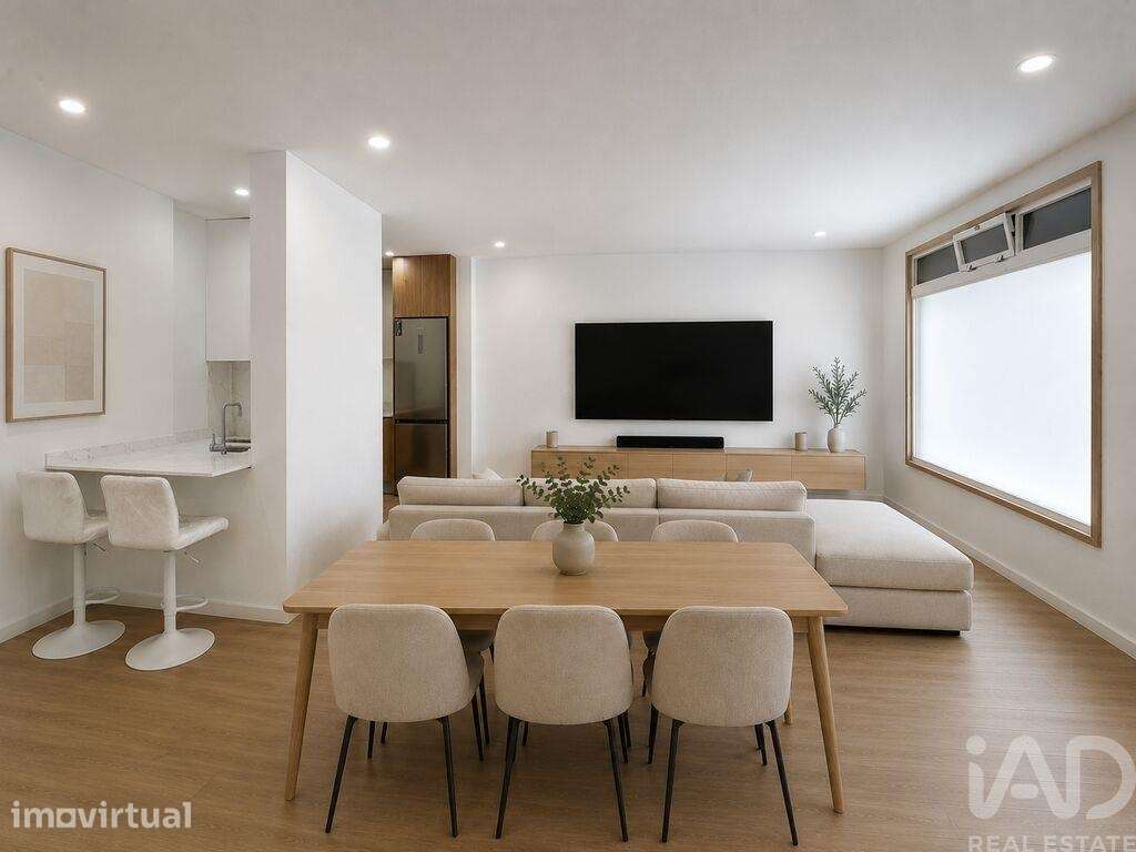 Apartamento T4 em Rio de Mouro de 102 m2 - Grande imagem: 5/40