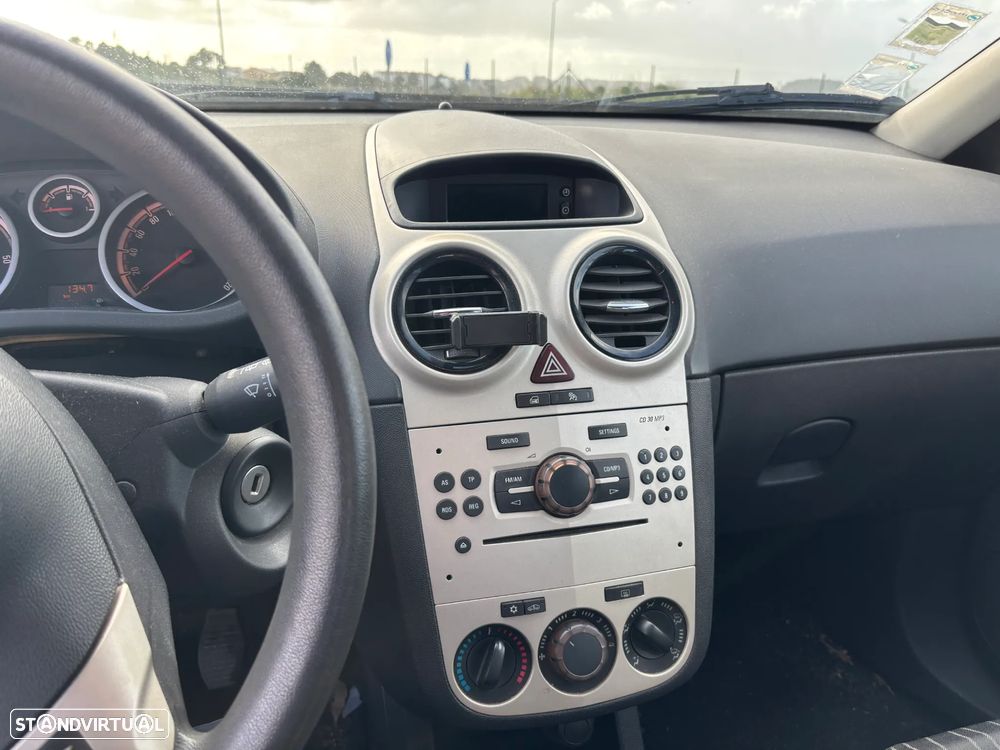 Opel Corsa 1.3 CDTI Enjoy EcoFLEX - 8