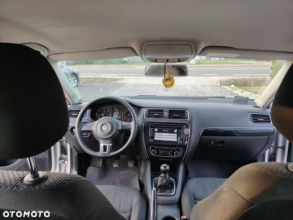 Volkswagen Jetta 1.6 TDI Comfortline Optimum - 12