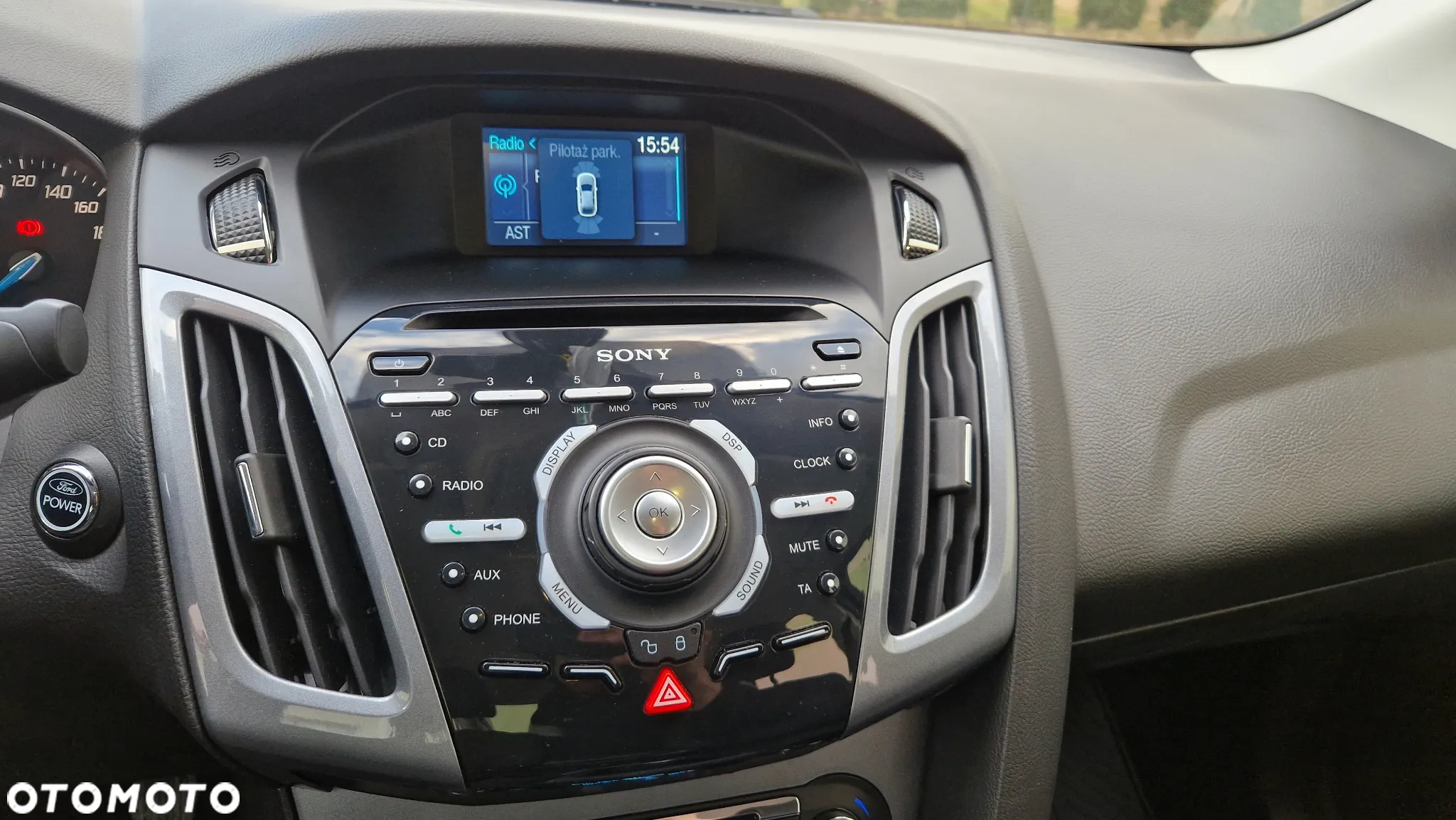 Ford Focus Turnier 1.6 EcoBoost Start-Stopp-System SYNC Edition - 33