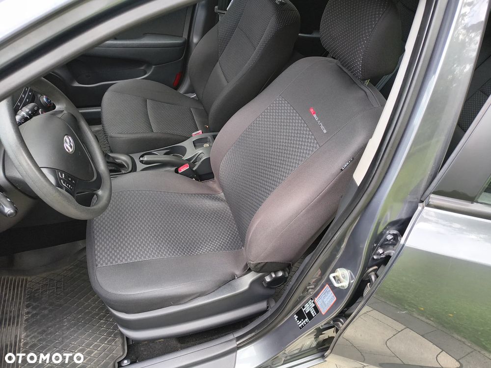 Hyundai i30 1.4 Base + - 19