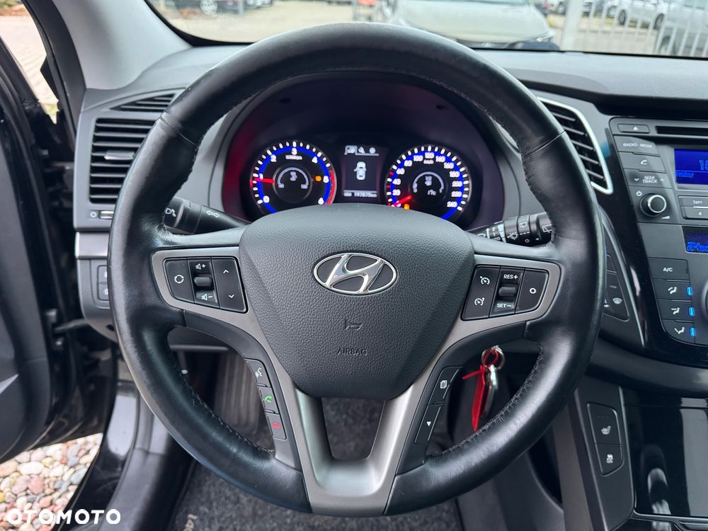 Hyundai i40 Kombi blue 1.7 CRDi Style - 33