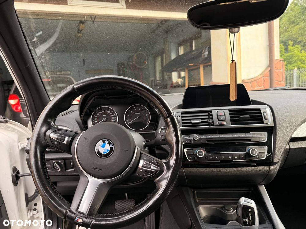 BMW Seria 1 2016 photo 2