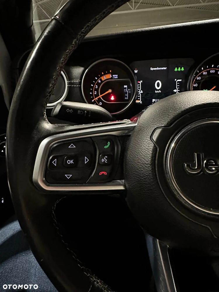 Jeep Wrangler Unlimited 2.2 CRDi Hardtop AWD Automatik Sahara - 29