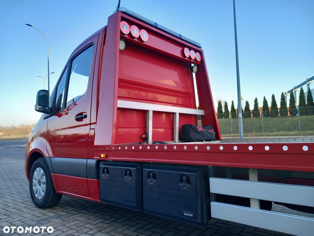 Mercedes-Benz Sprinter - 8