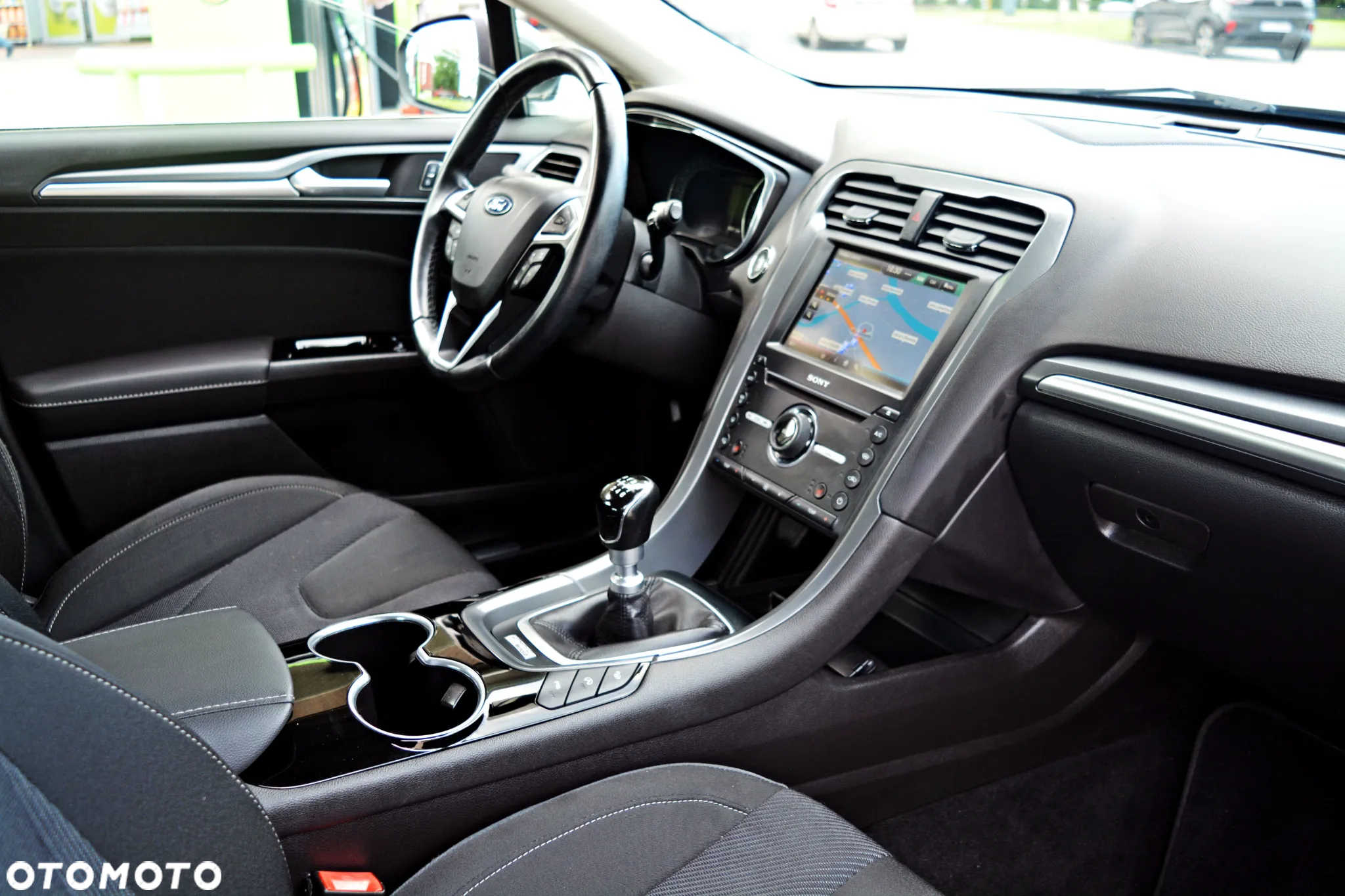 Ford Mondeo 1.5 EcoBoost Start-Stopp Titanium - 24