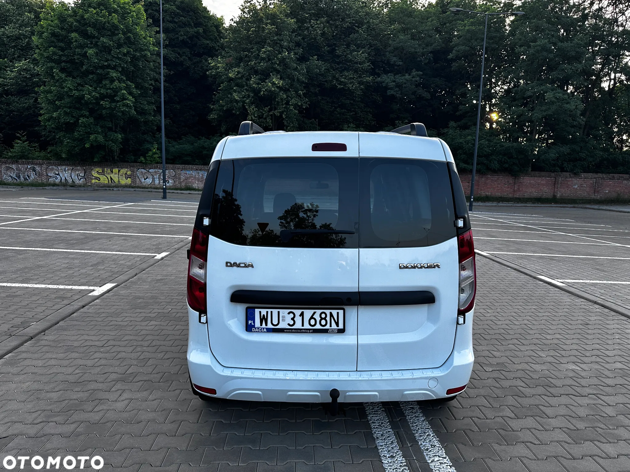 Dacia Dokker 1.6 Laureate - 6