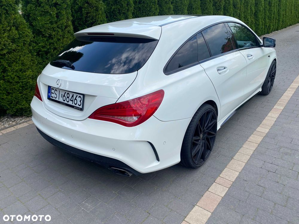 Mercedes-Benz CLA - 4