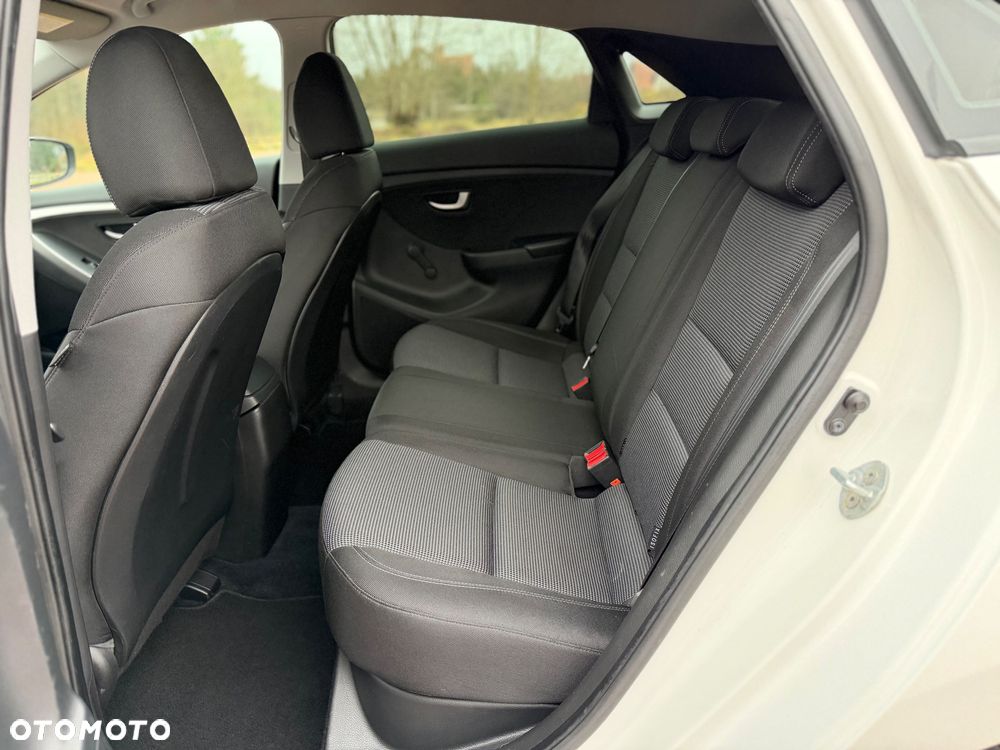 Hyundai i30 1.4 Comfort - 9