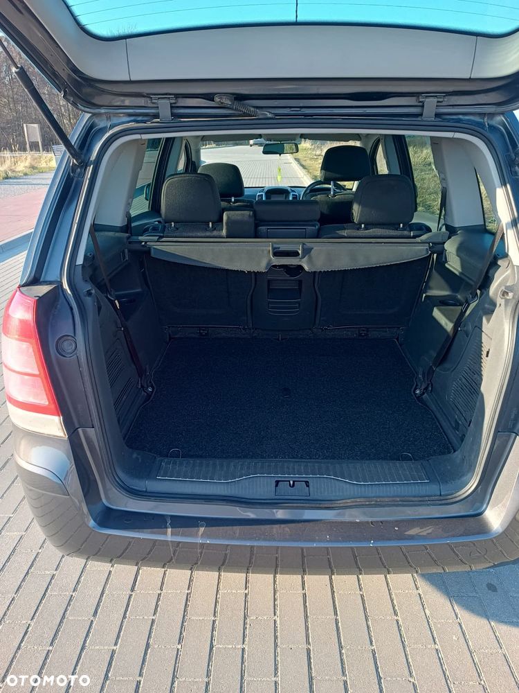 Opel Zafira - 6