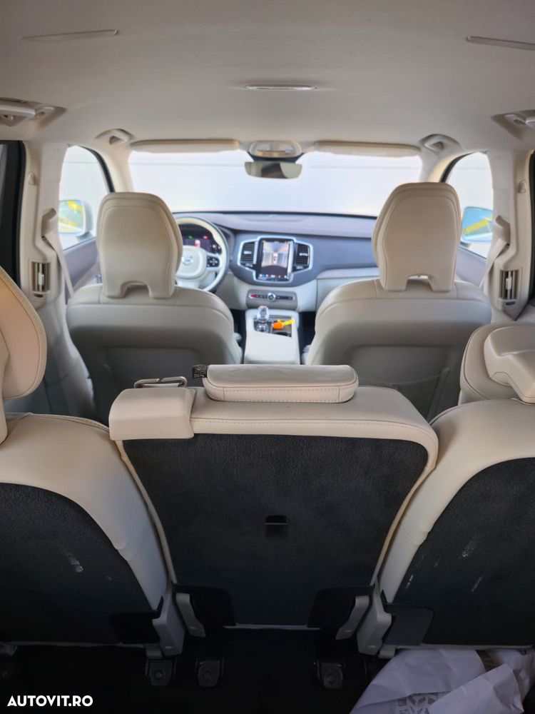 Volvo XC 90 - 28