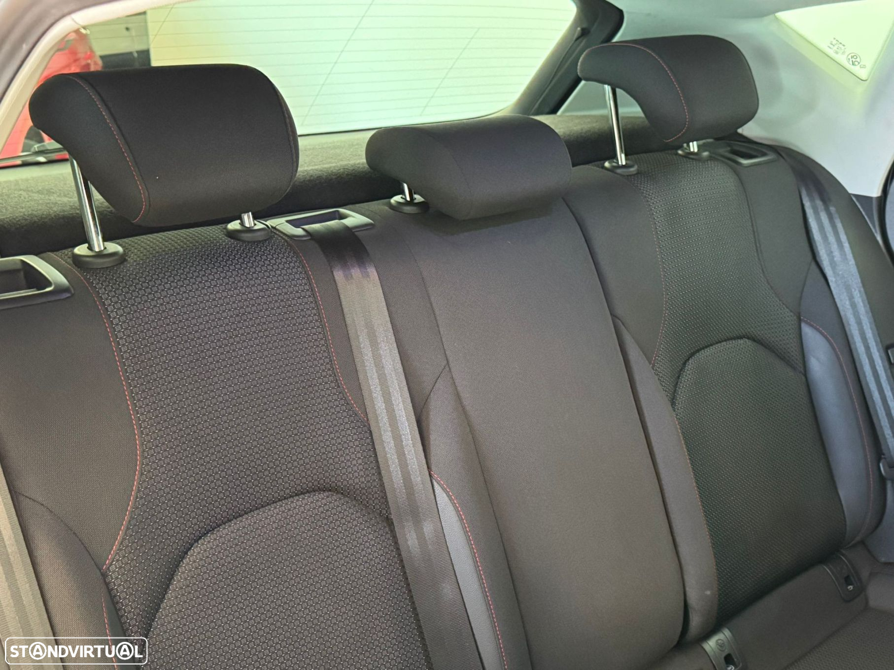 SEAT Leon 2.0 TDI FR S/S - 19