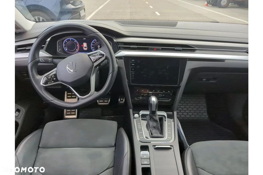 Volkswagen Arteon 2.0 TDI SCR Elegance DSG - 9