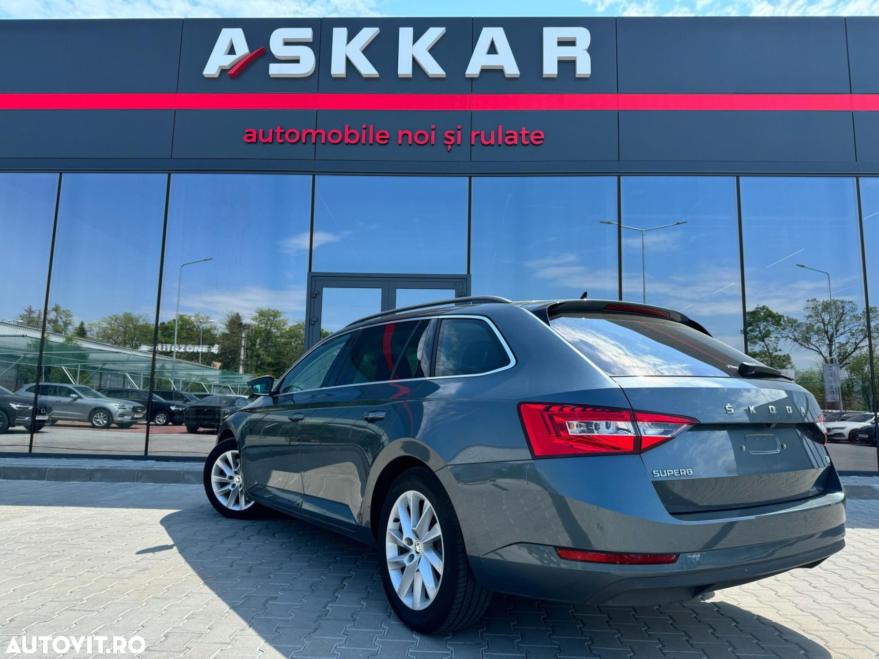 Skoda Superb Combi 1.4 TSI iV DSG Ambition - 7