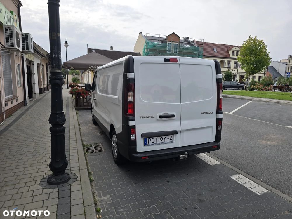 Renault Trafic - 14
