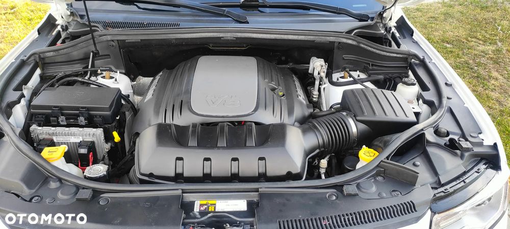 Jeep Grand Cherokee - 32